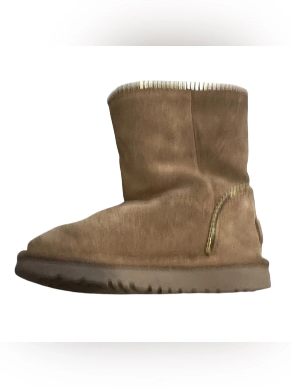 UGG Mini Zip Winter Boot in Chestnut Suede EUC 9 girls